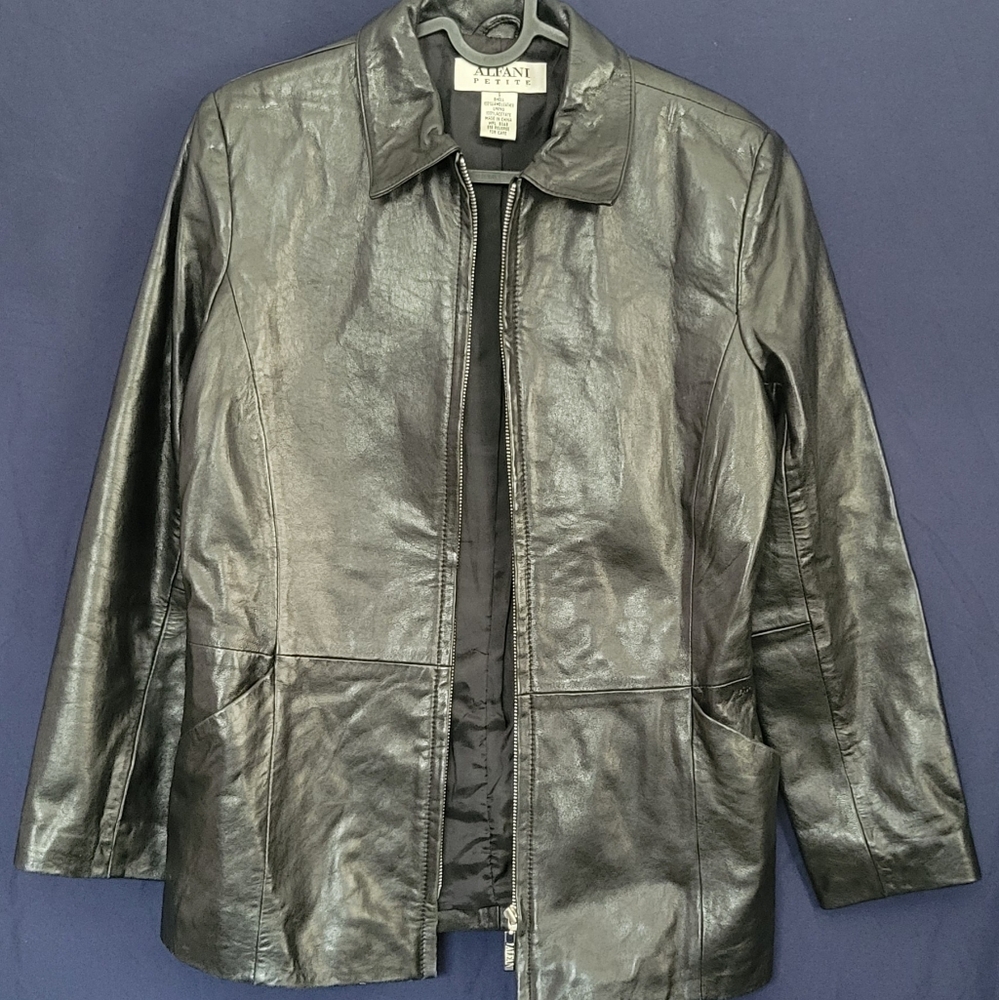 ALFANI Authentic Women's Black Lamb Leather Jacket - Size S petite Full Zip